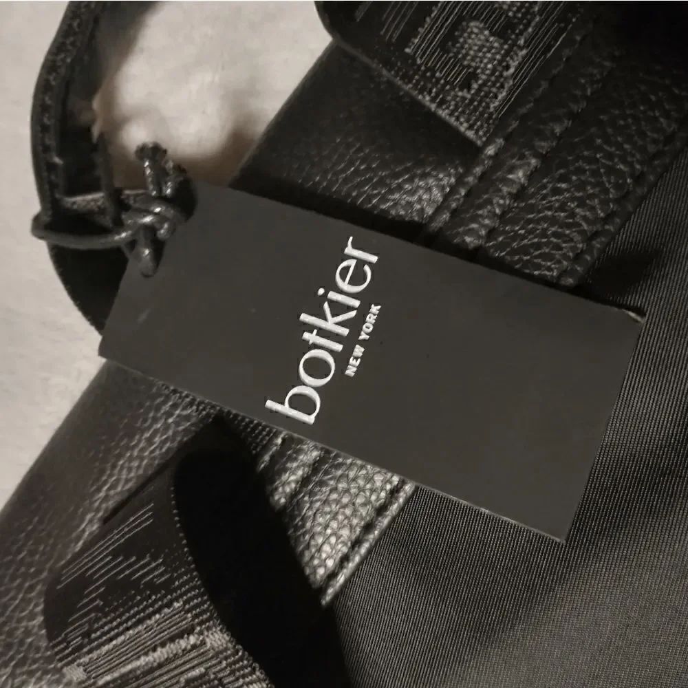 Botkier Small Trigger Backpack - Picture 5 of 6